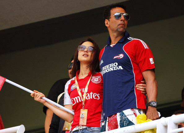 Bollywood remains on crease